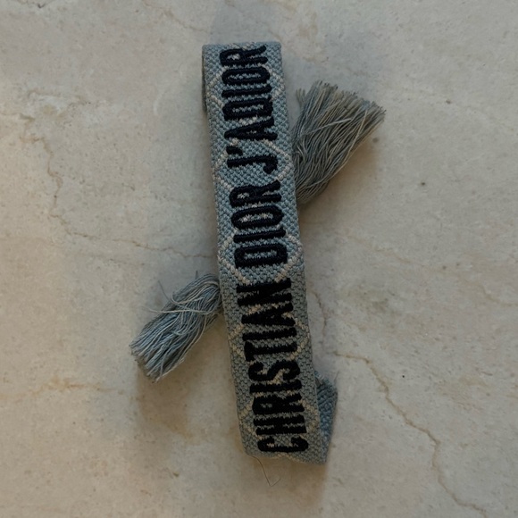 Dior blue friendship bracelet - Picture 4 of 6
